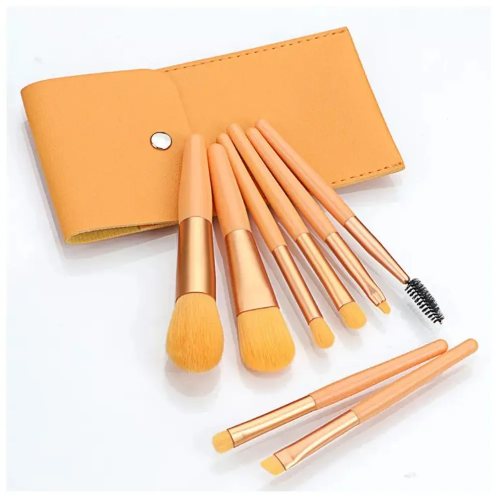 Me-On Pack of 8 Professional Makeup Brushes with Pouch (color may vary)