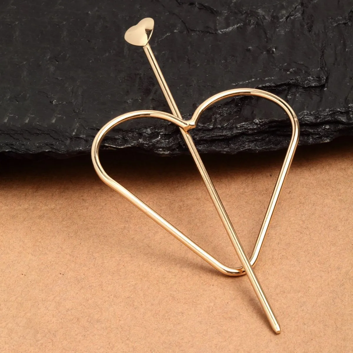 Ferosh Heart Stick Hair Accessory