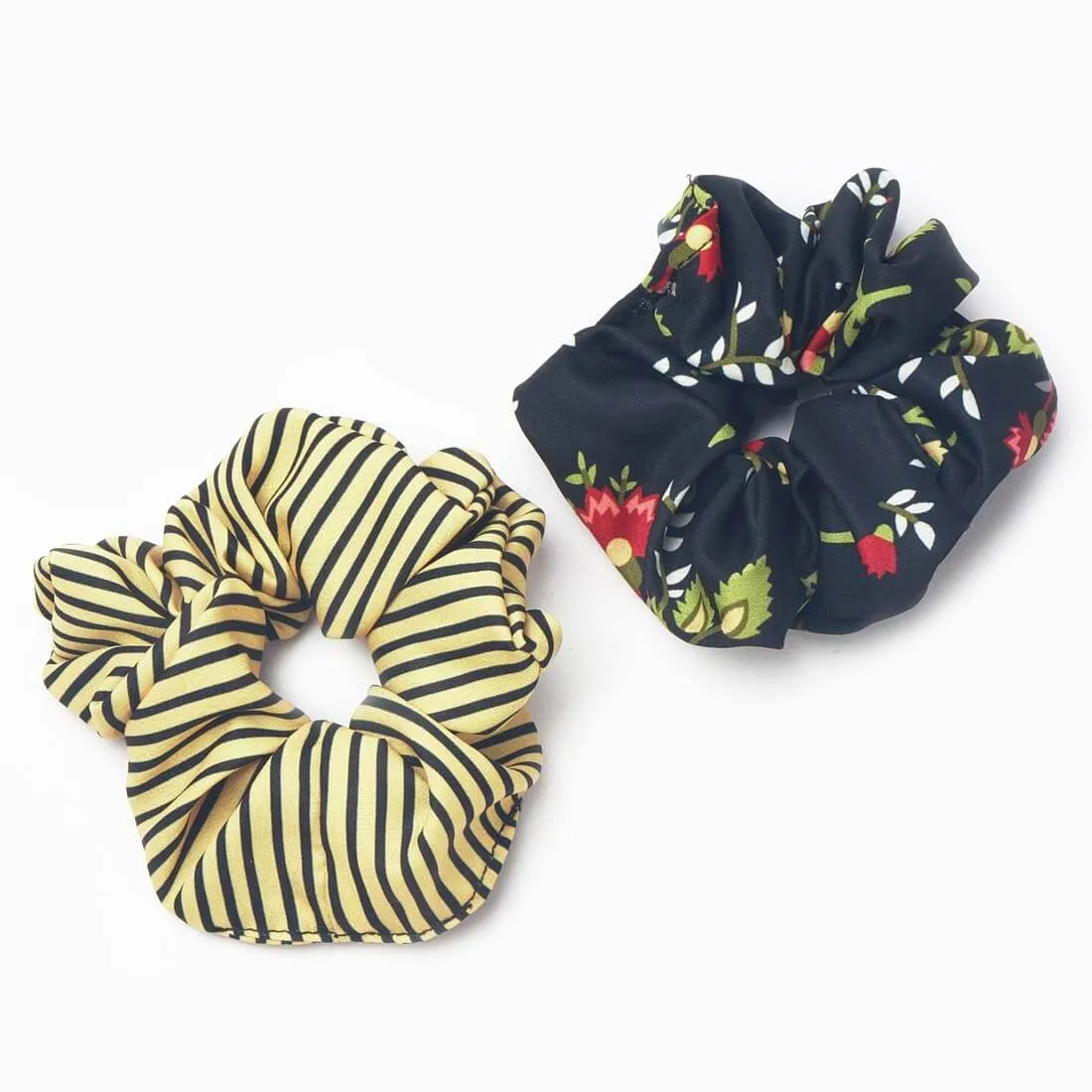 Belleziya Floral Stripe Scrunchies Pack Of 2 Hair Band For Women