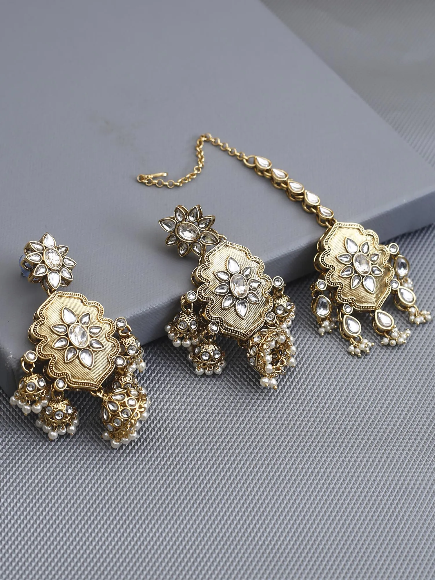 Bling Bag Golden Malti Maang Tikka Set