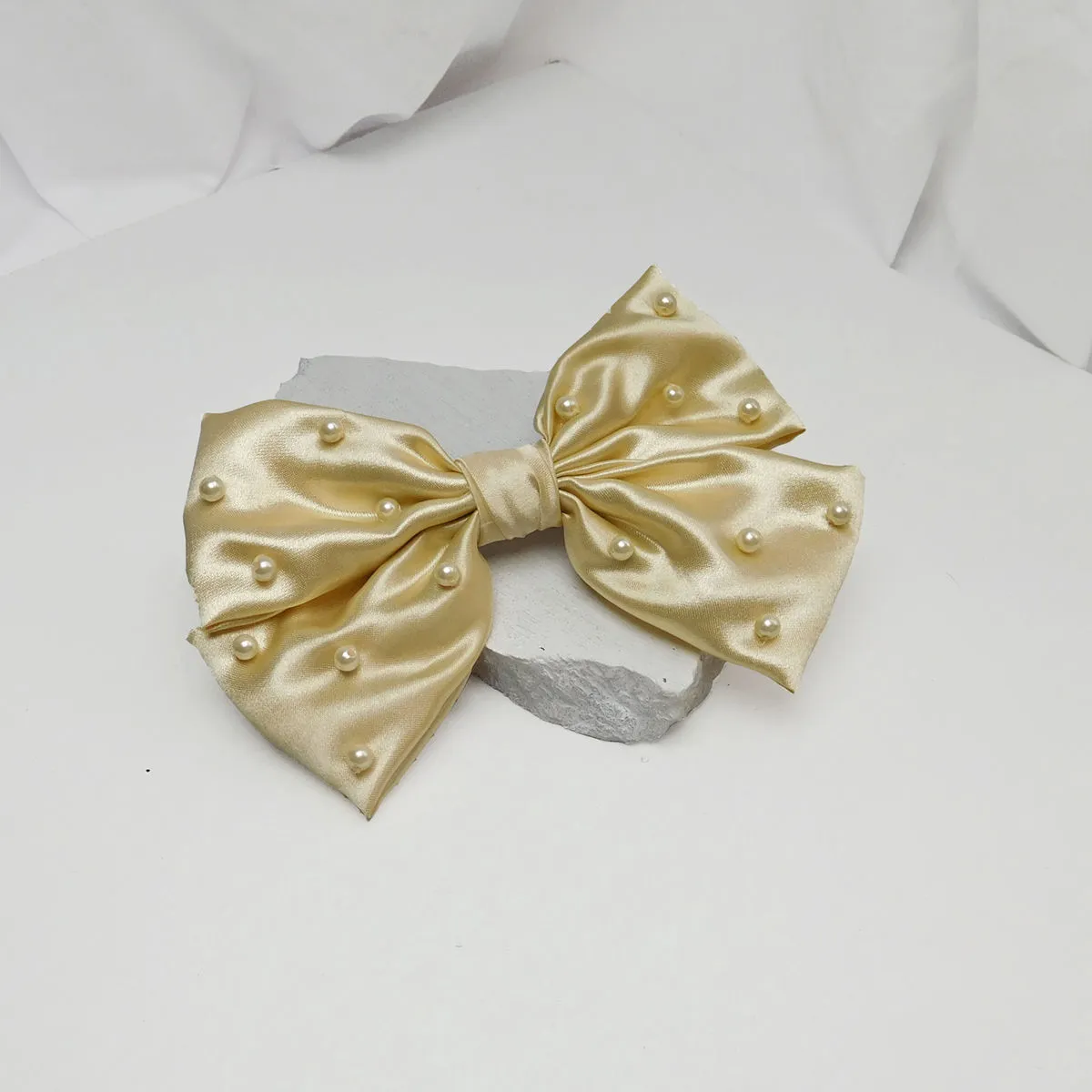 Soho Boho Studio Noah Creme Bow Barrette