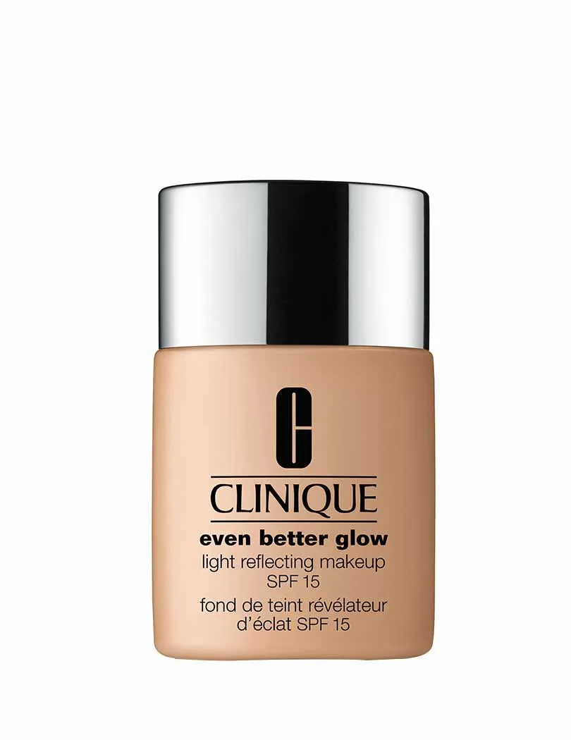 Clinique Even Better Glow Light Reflecting Makeup SPF 15 - CN 70 Vanilla