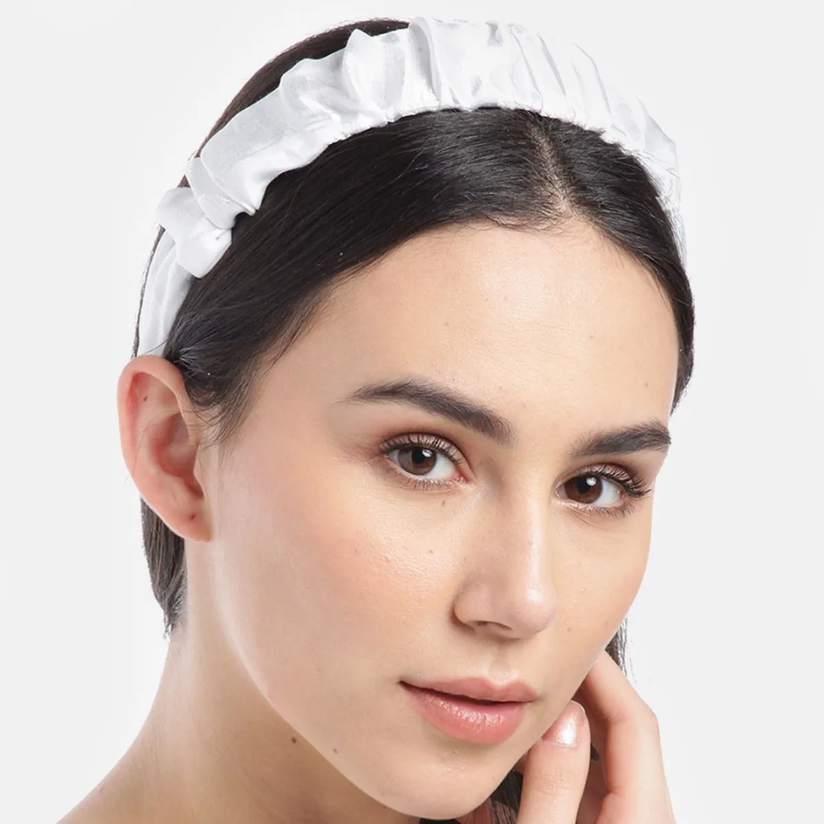 Blueberry White Pleated Hair Band