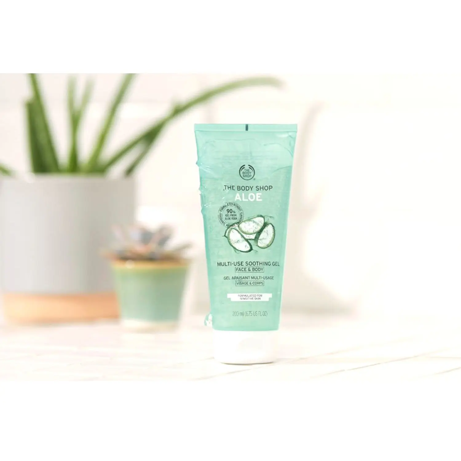 The Body Shop Vegan Aloe Multi-Use Soothing Gel, 200Ml