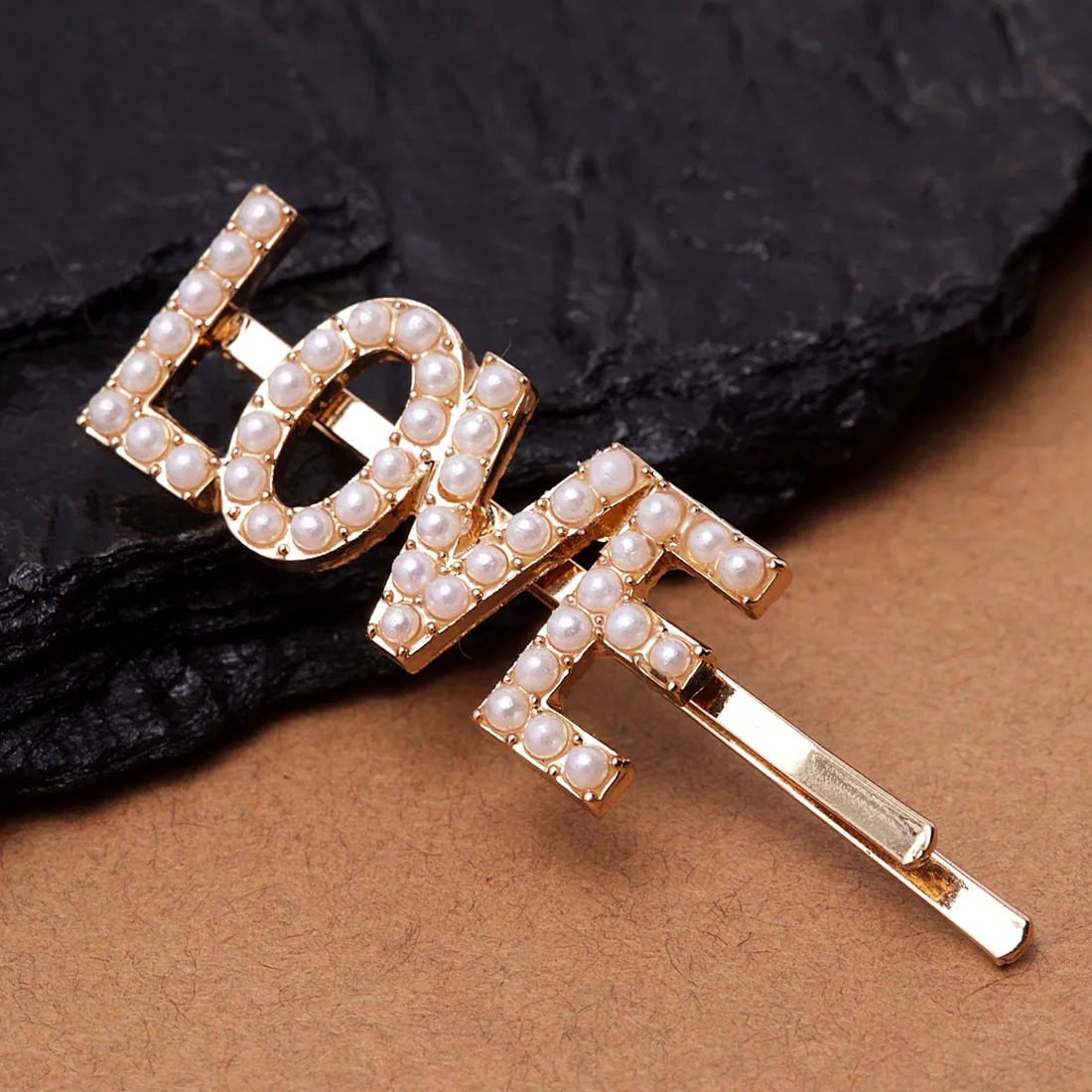 Ferosh Pearl Love Hairpin