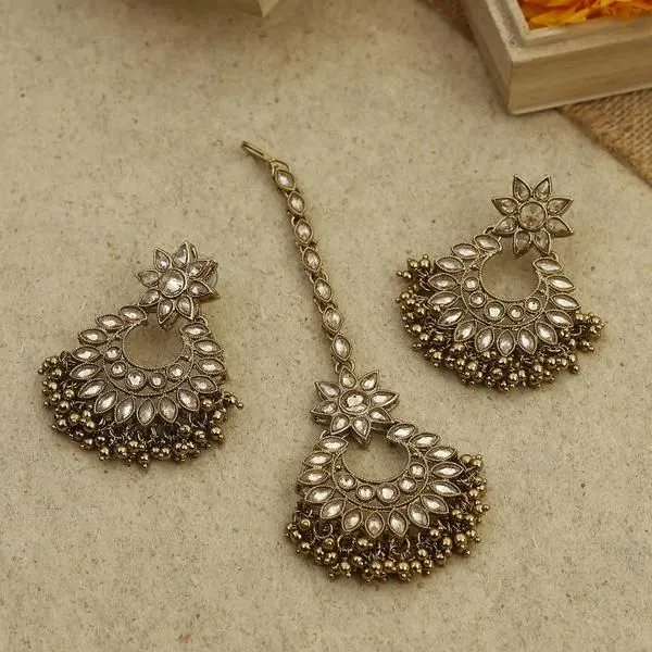 Bling Bag Kameshwari Phool Maang Tikka Set