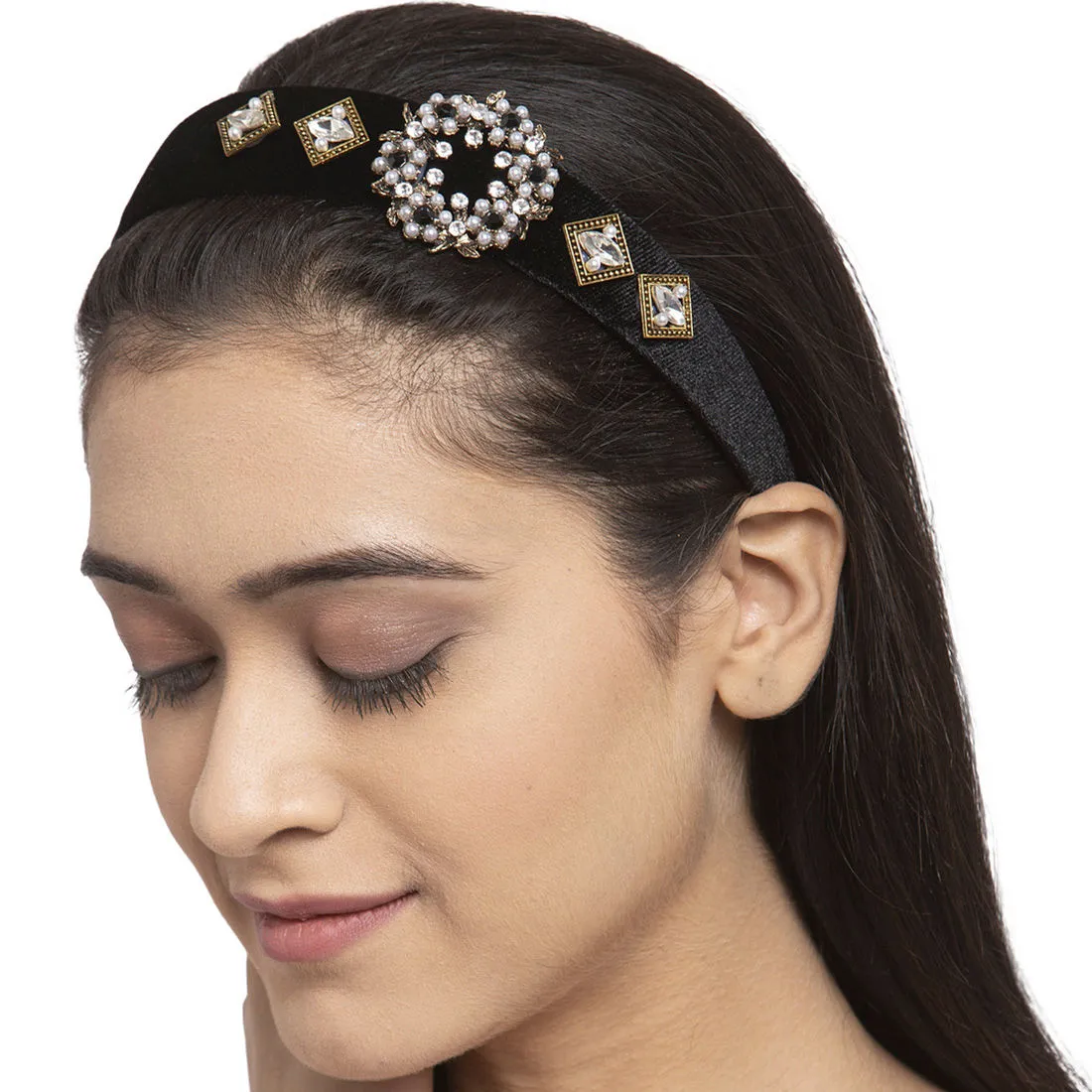 Ferosh Black Crystals Loaded Hair Band