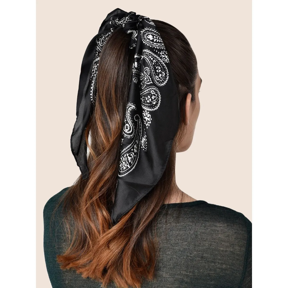 Toniq Black & White Satin Paisley Printed Bandana Scarf Scrunchie Rubber Band For Women(osxxih89)