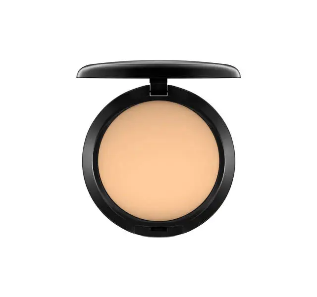 M.A.C Studio Fix Powder Plus Foundation - NC40 (15 g)