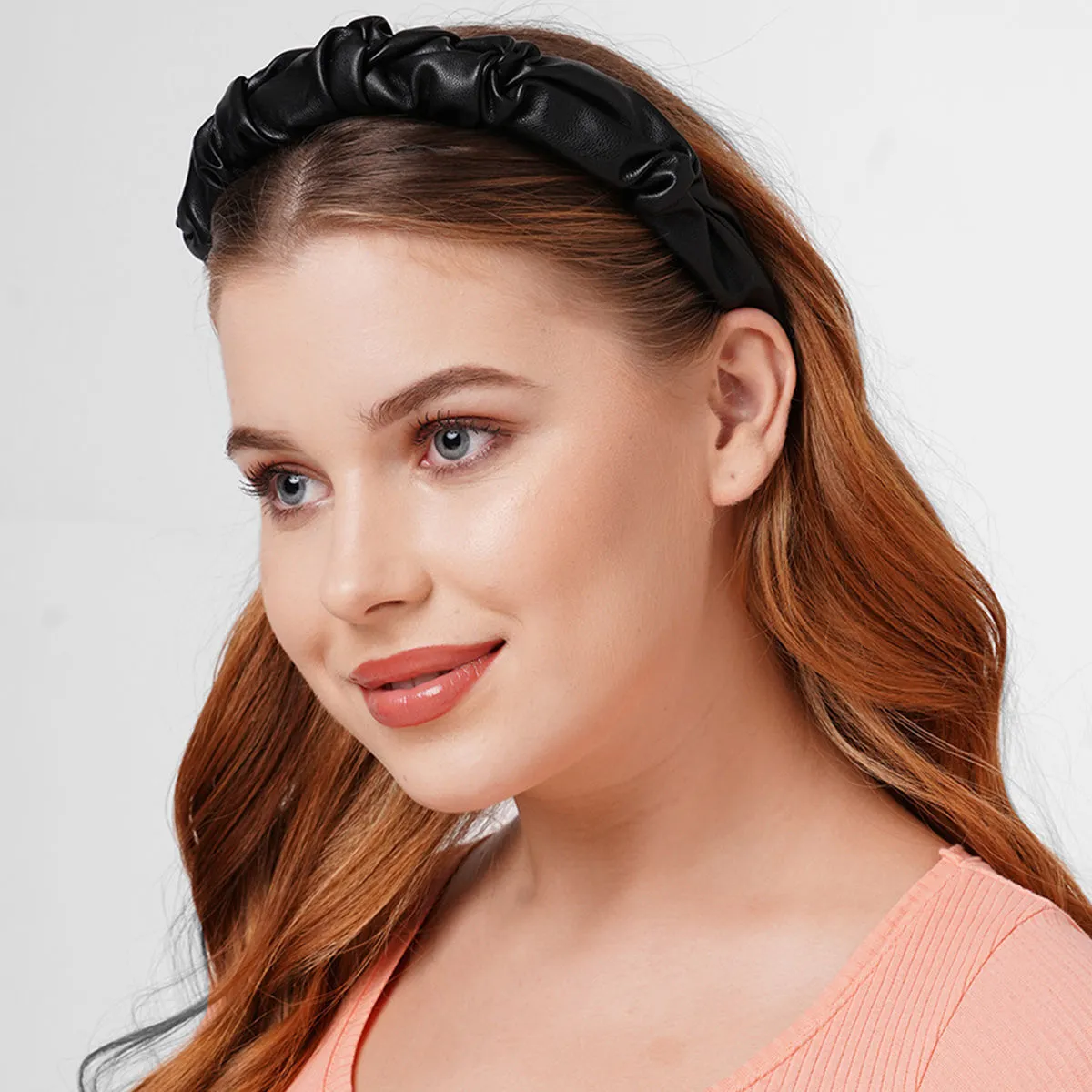 Toniq Black Faux Leather Hand Made Ruffled Head Band For Women(awxxh110)