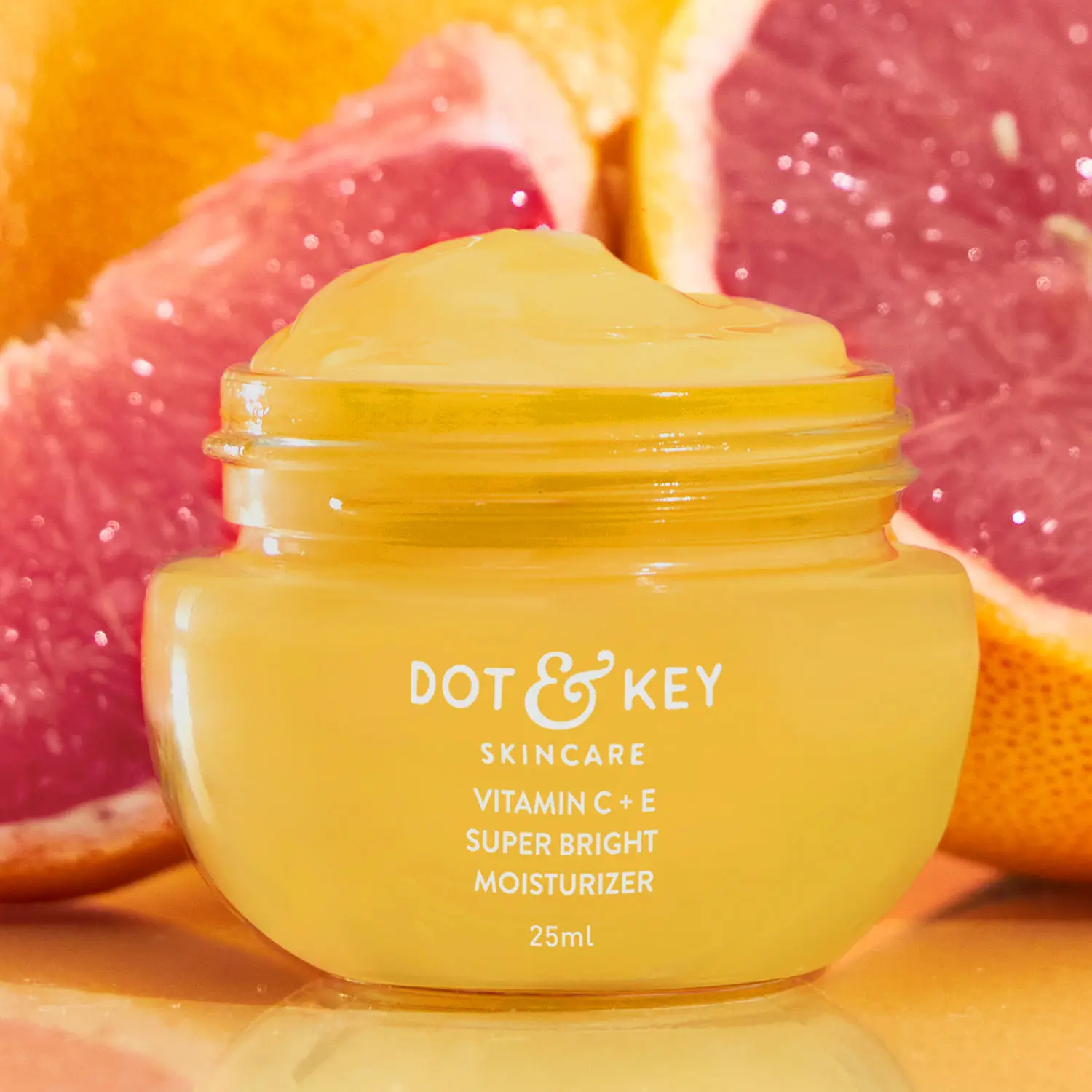 Dot & Key Vitamin C + E Super Bright Moisturizer | Face Moisturizer For Glowing Skin, Pigmentation and Dark Spot Removal | Super Soft Face Cream For Dry Skin & Oily Skin | For Women & Men | 25ml