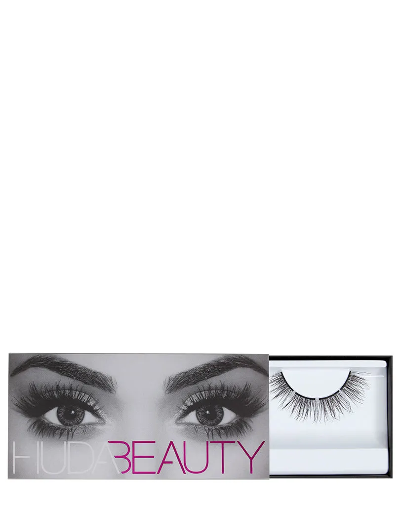 Huda Beauty Eazy Lash - Harmony #17