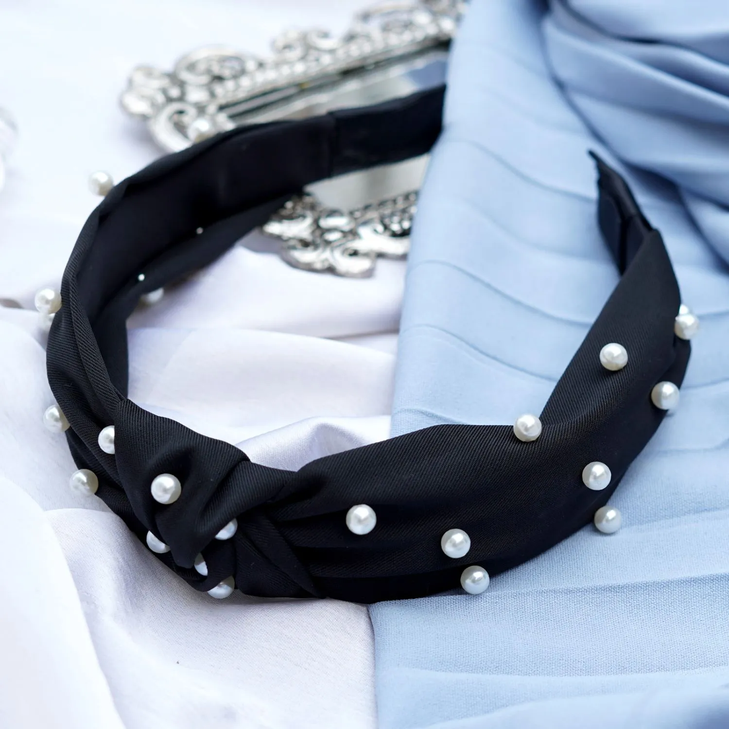 Joker & Witch Black Pearl Beaded Knot Headband For Women