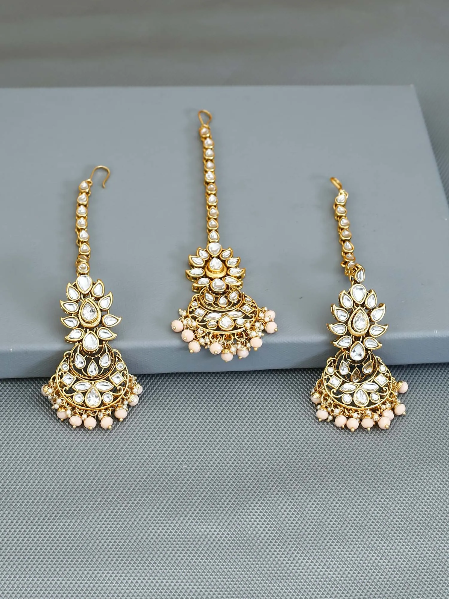 Bling Bag Peach Jaimini Maang Tikka Set