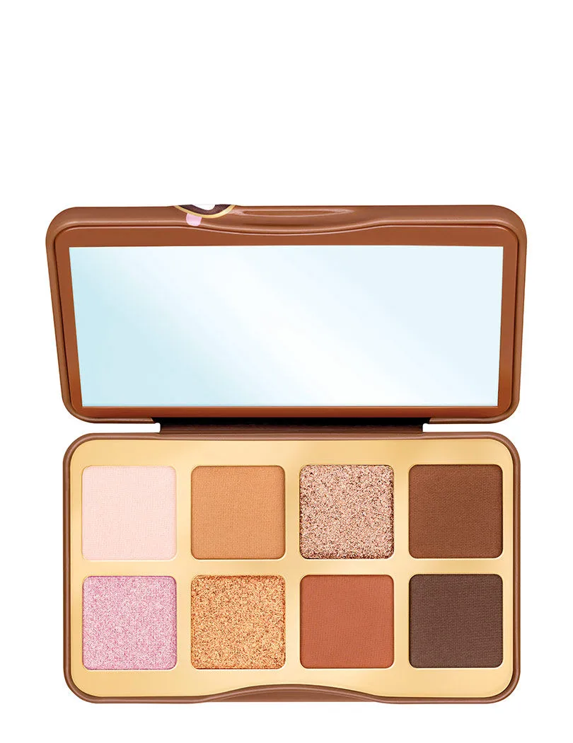 Too Faced You’re So Hot - Hot Cocoa-Inspired Eye Shadow Palette