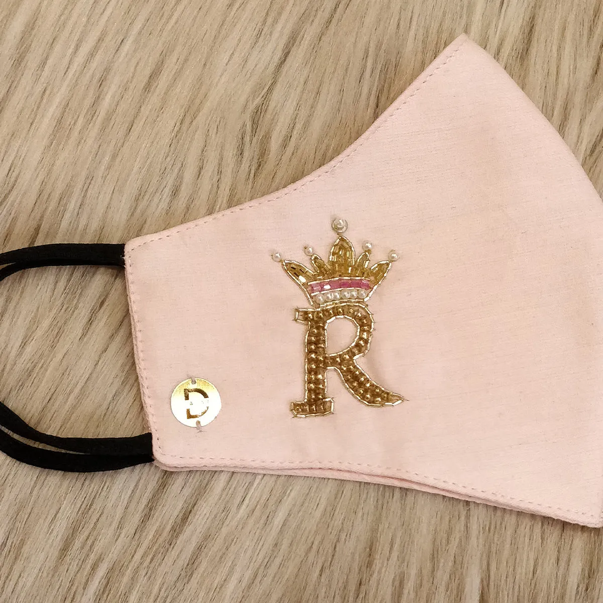 Diya Aswani Pink Personalised Mask Letter R With Queen Crown(1 pcs)