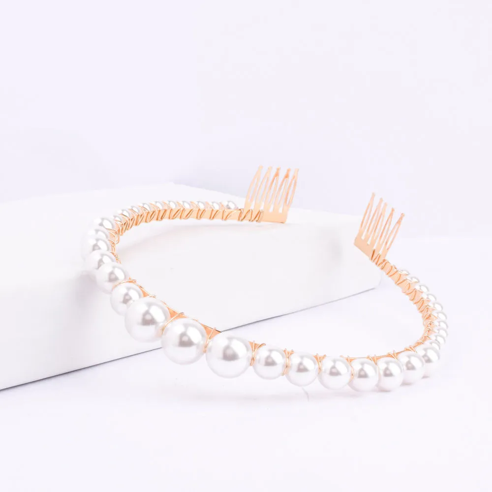 Ferosh Luna Pearl Stone Golden Hair Band