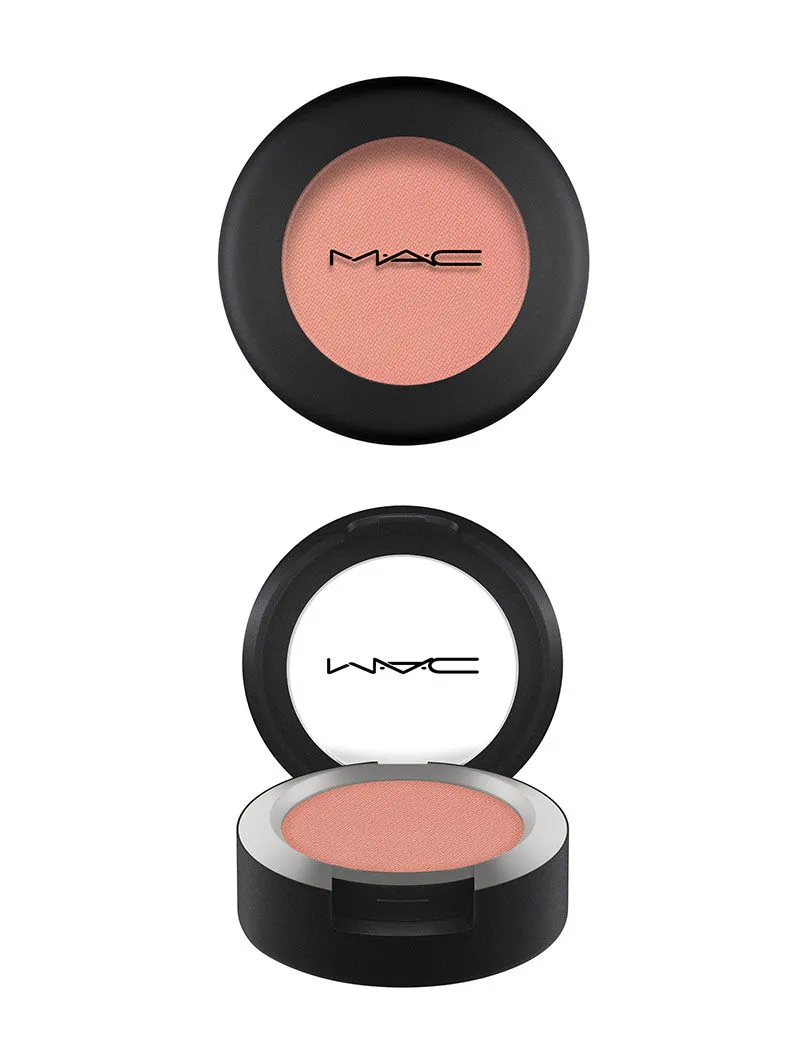 M.A.C Powder Kiss Eye Shadow - Strike A Post