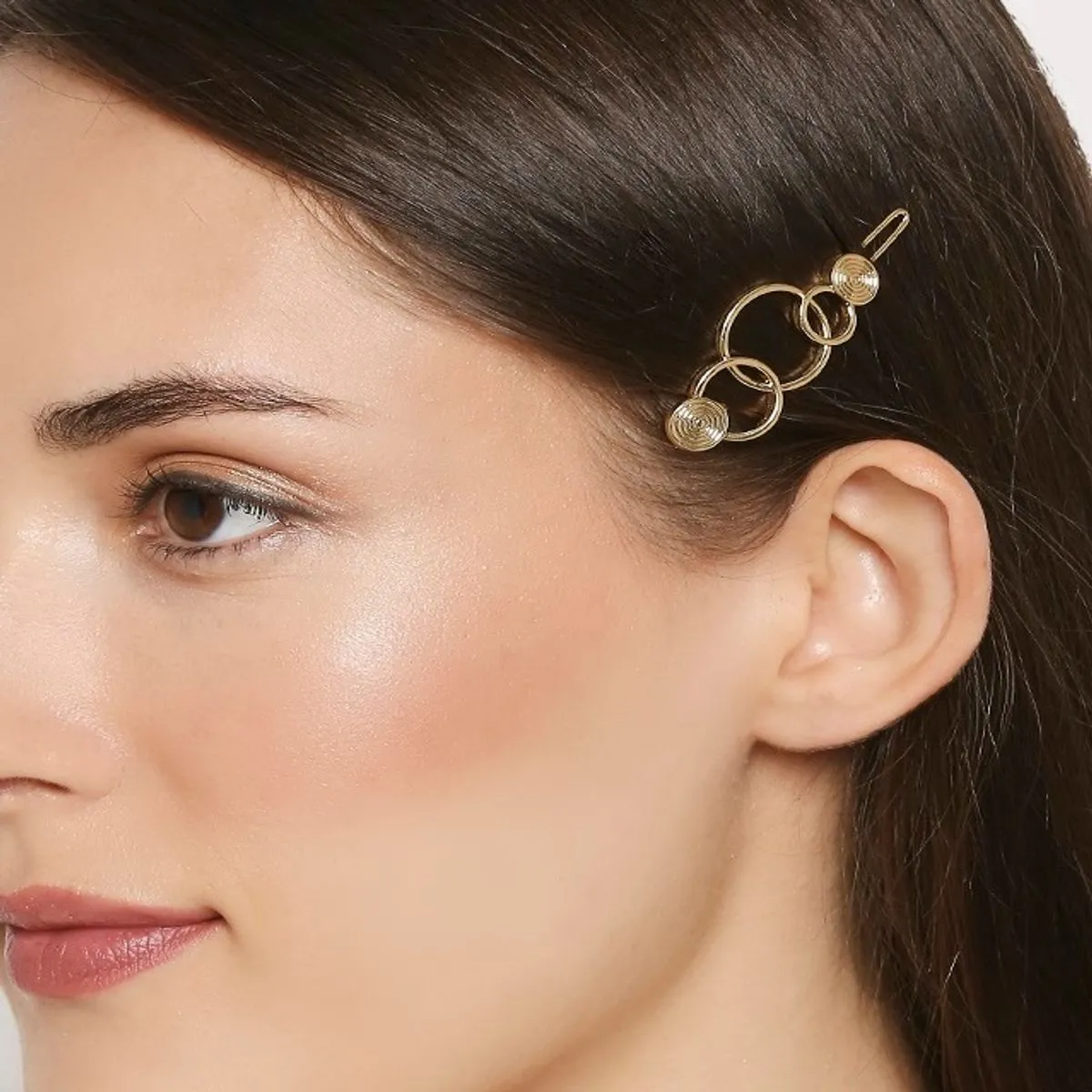 Fabula Gold Tone Filigree Loops Hair Clip/Hair Pin