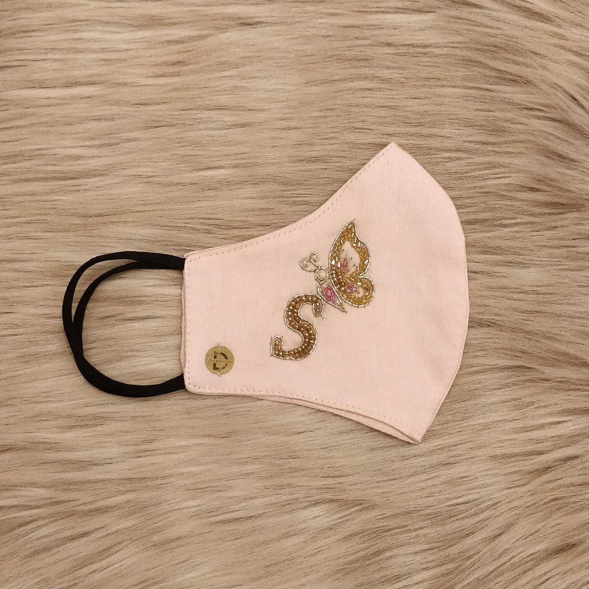 Diya Aswani Pink Personalised Mask Letter S With Butterfly