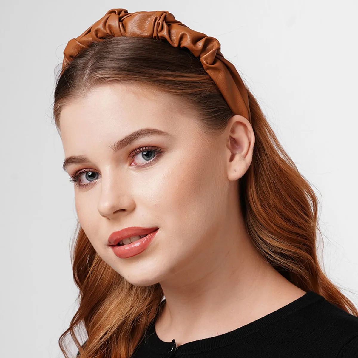 Toniq Brown Faux Leather Hand Made Ruffled Head Band For Women(awxxh109)