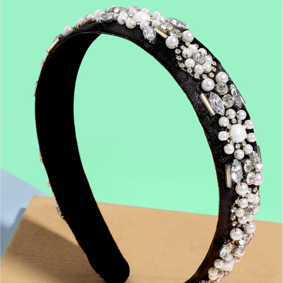 Blueberry White Princess Pearl And Crystal Stone Embellished Hair Band