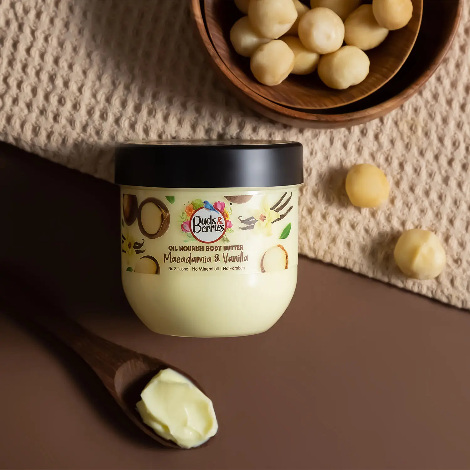 Buds & Berries Oil Nourish Macadamia and Vanilla Body Butter for Intense Moisturization (200 ml)