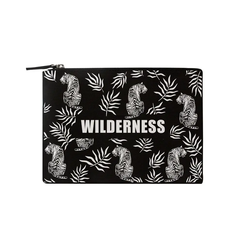 Colorbar Co-Earth Wilderness Flat Pouch - Carbon Black (80 g)