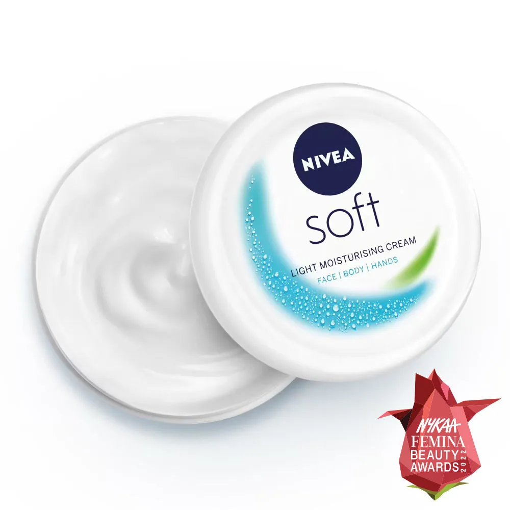 Nivea Soft Light Moisturizer Cream with Vitamin E