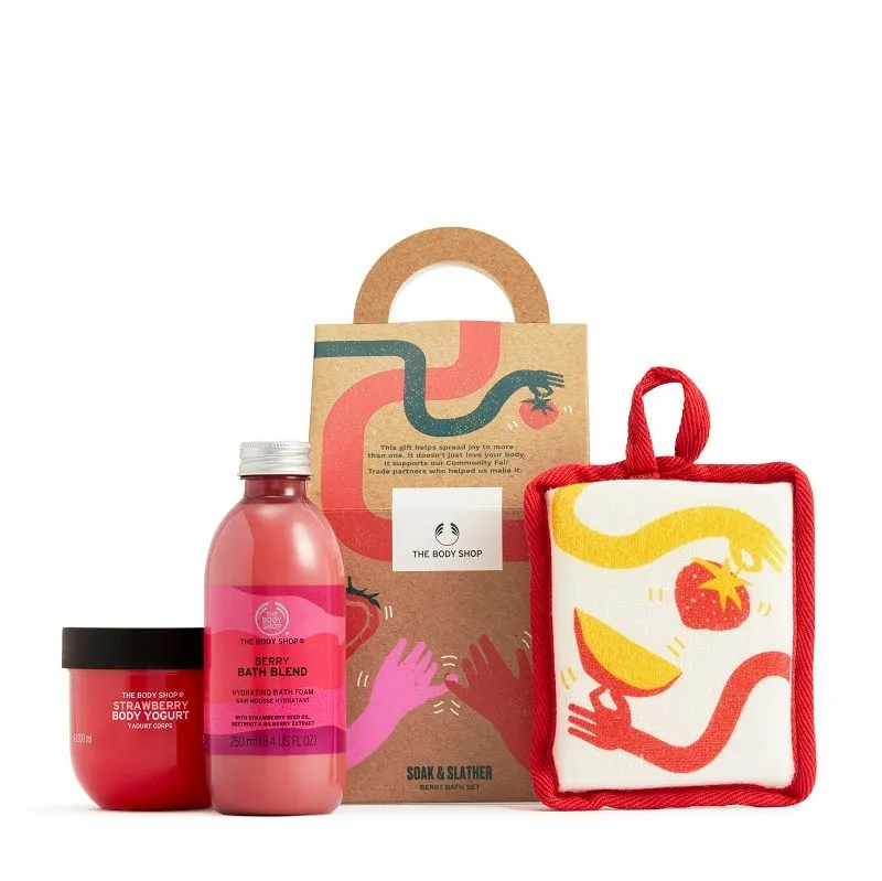 The Body Shop Soak & Slather Berry Bath Set