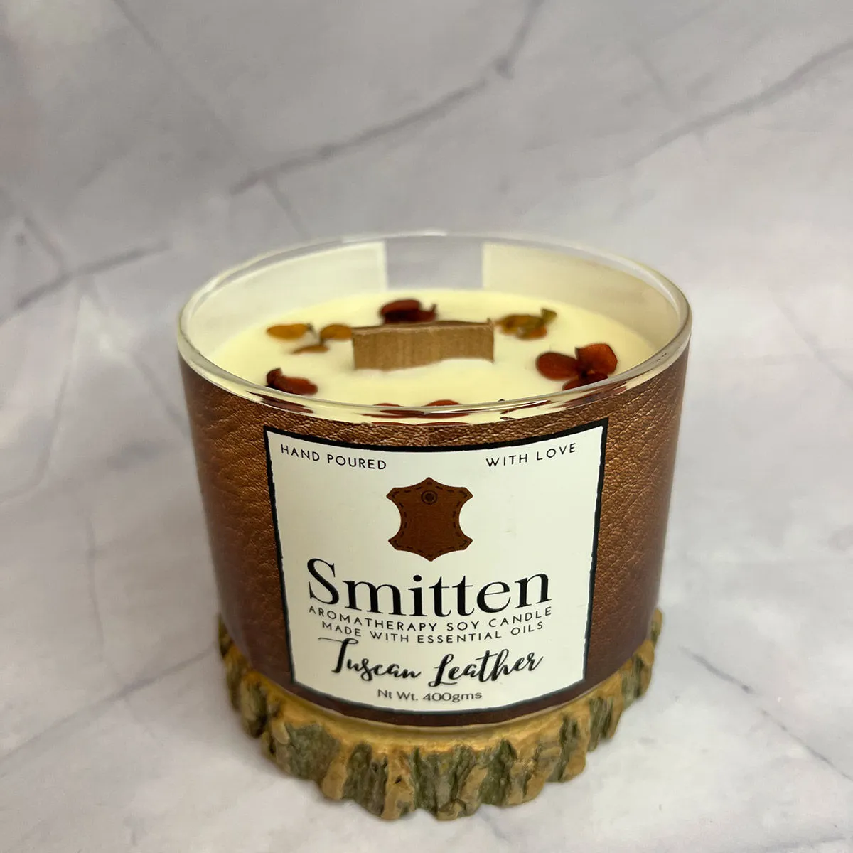 Smitten Aromatherapy Candle Tuscan Leather (400gms)