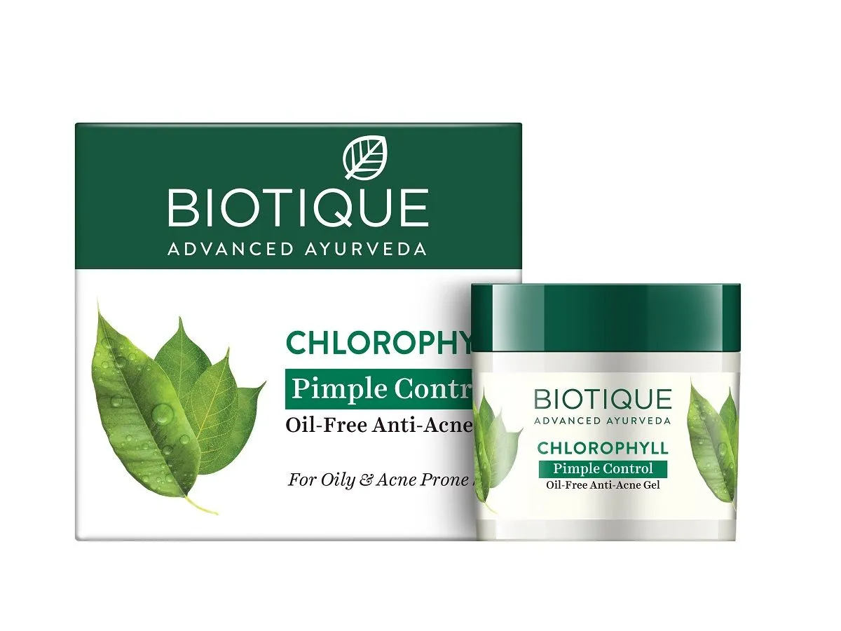 Biotique Chlorophyll Oil Free Anti-Acne Gel