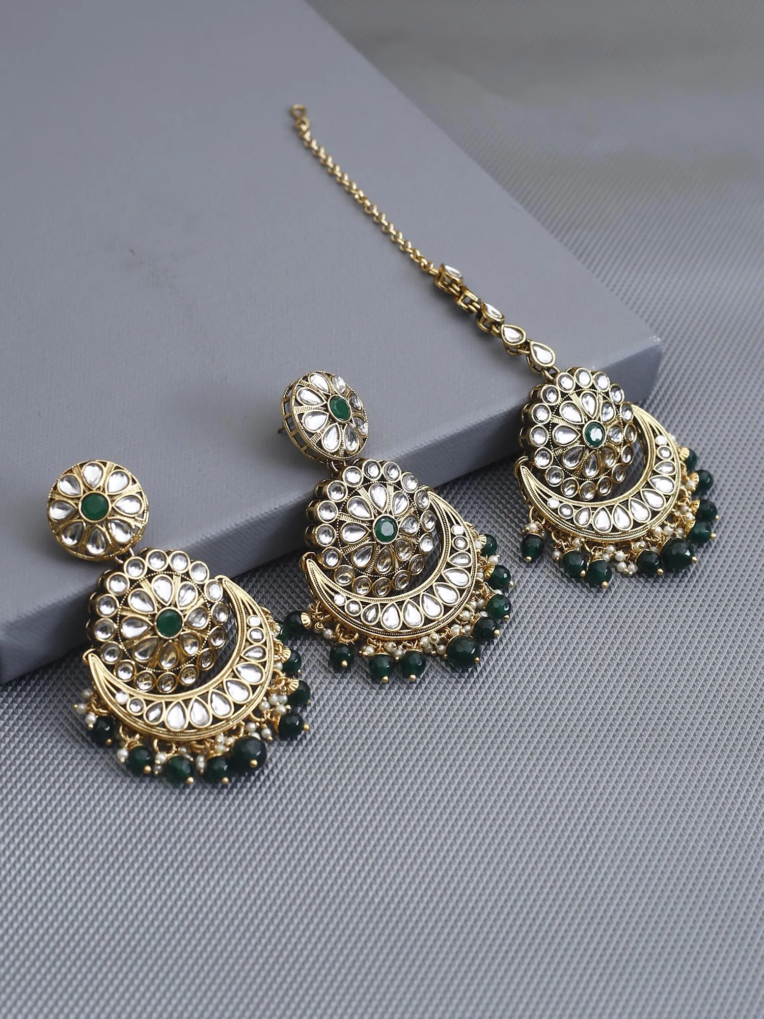 Bling Bag Emerald Marut Maang Tikka Set