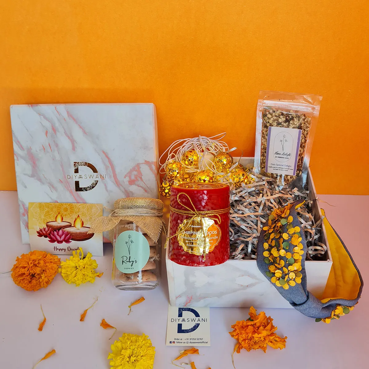 Diya Aswani Hamper Of Exotic Yellow Hairband