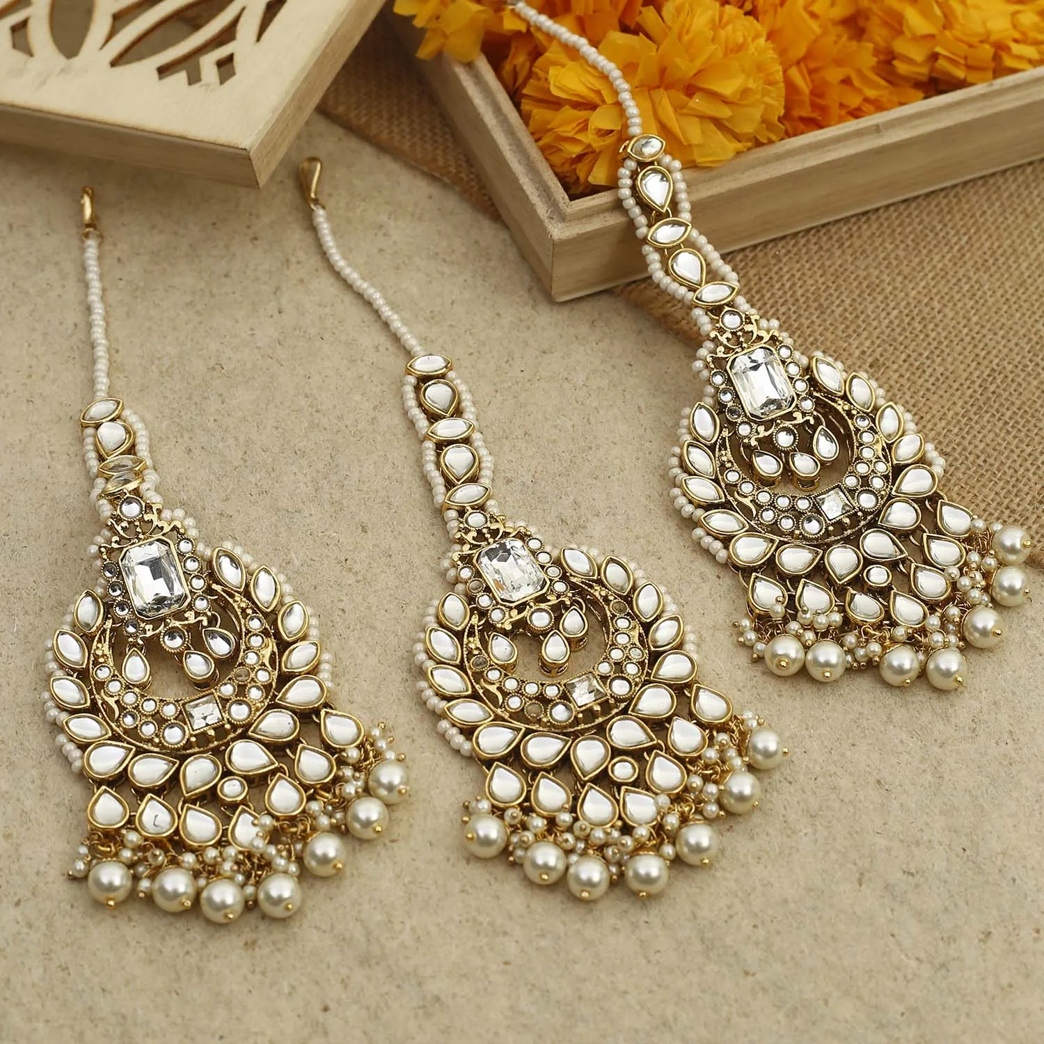 Bling Bag Golden Mahi Maang Tikka Set