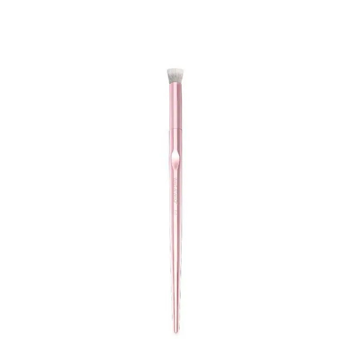 Wet n Wild PROLINE Makeup Brush - Precision Flat Face Brush COUNT 1 