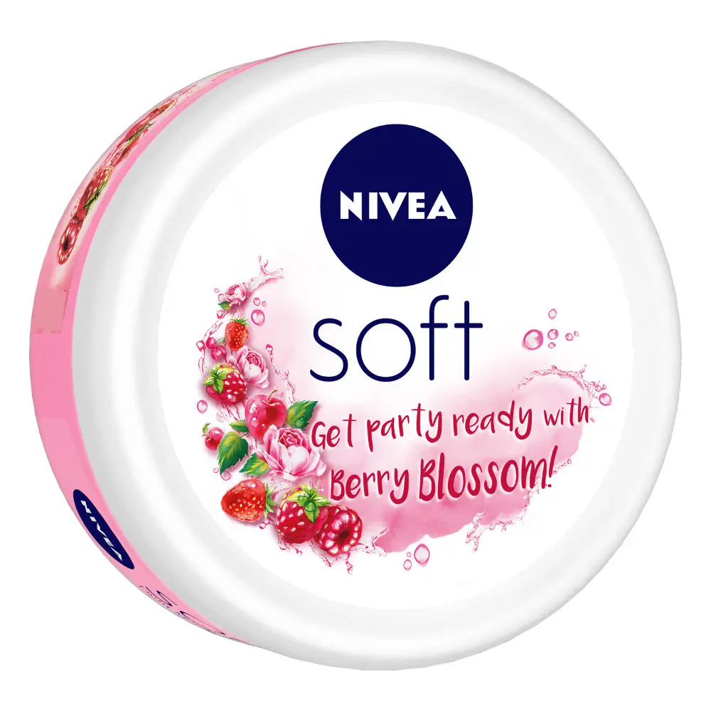 NIVEA Soft Light Moisturising Cream Berry Blossom 200ml