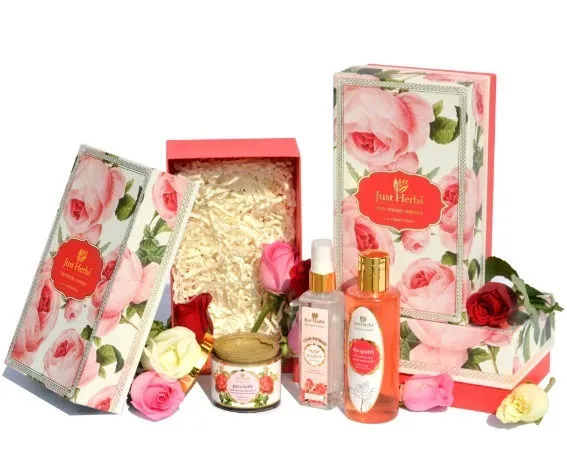 Just Herbs Ayurvedic Skin & Body Care Rose Essentials Gift Set for Valentine, Birthday & Wedding