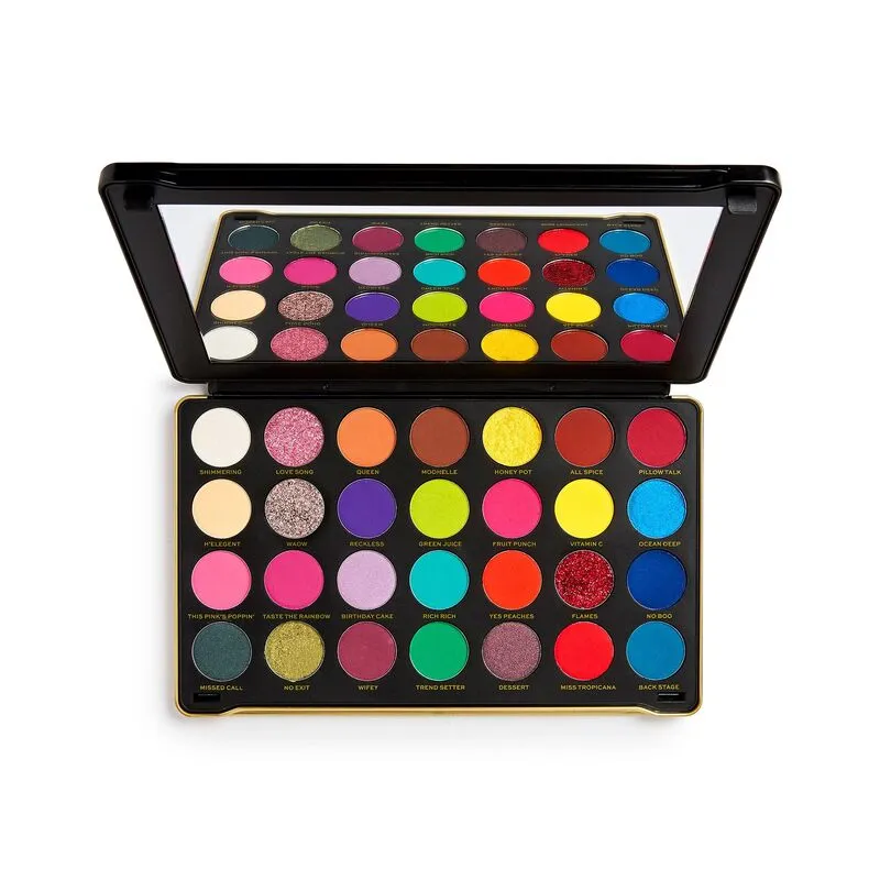 Makeup Revolution X Patricia Bright Rich In Colour Eyeshadow Palette