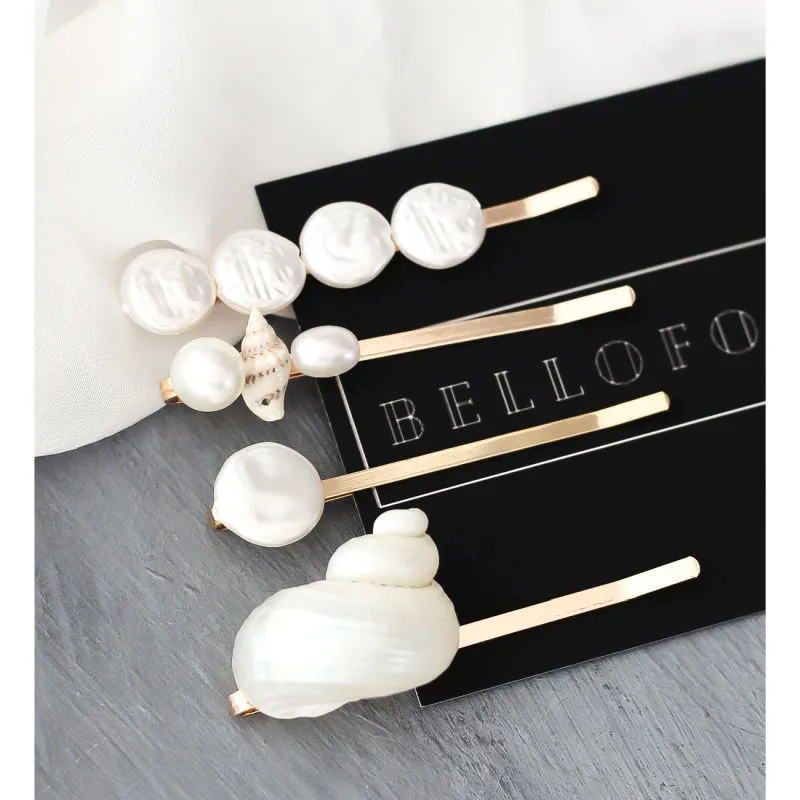 Bellofox Set Of 4 Off-White & Gold-Toned Bobby Pins With Cowry Detail