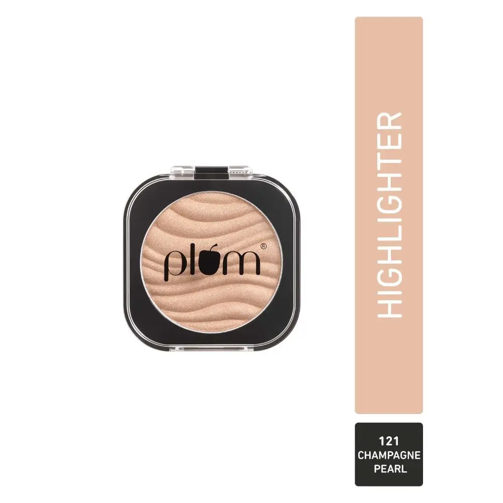 Plum There You Glow Highlighter | Highly Pigmented |Effortless Blending |121 - Champagne Pearl