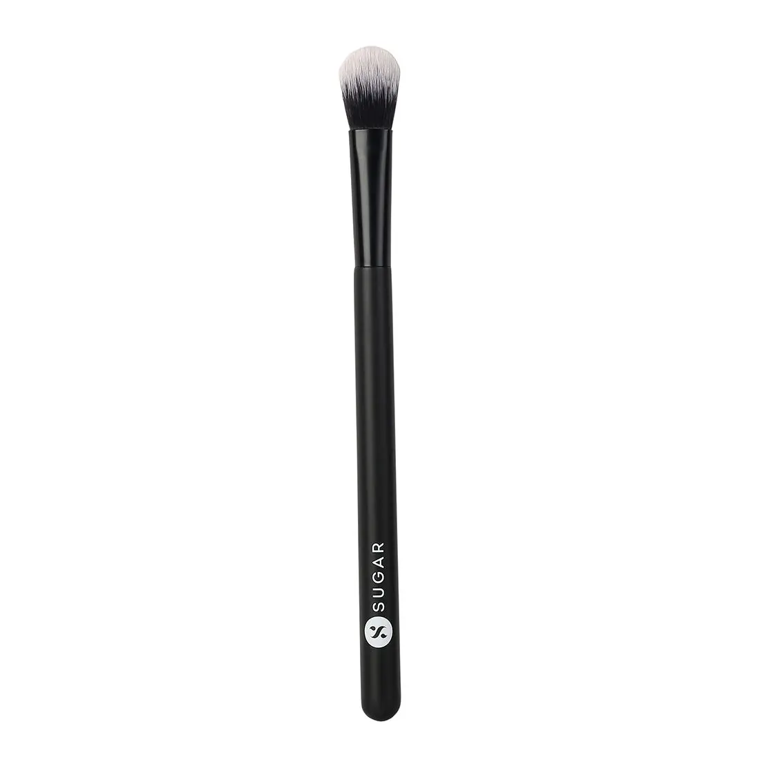 SUGAR Cosmetics - Blend Trend - 006 Highlighter Brush (Brush For Easy Application of Highlighter) - Soft, Synthetic Bristles and Wooden Handle